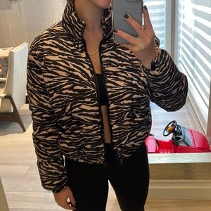 Zebra print cropped puffer jacket